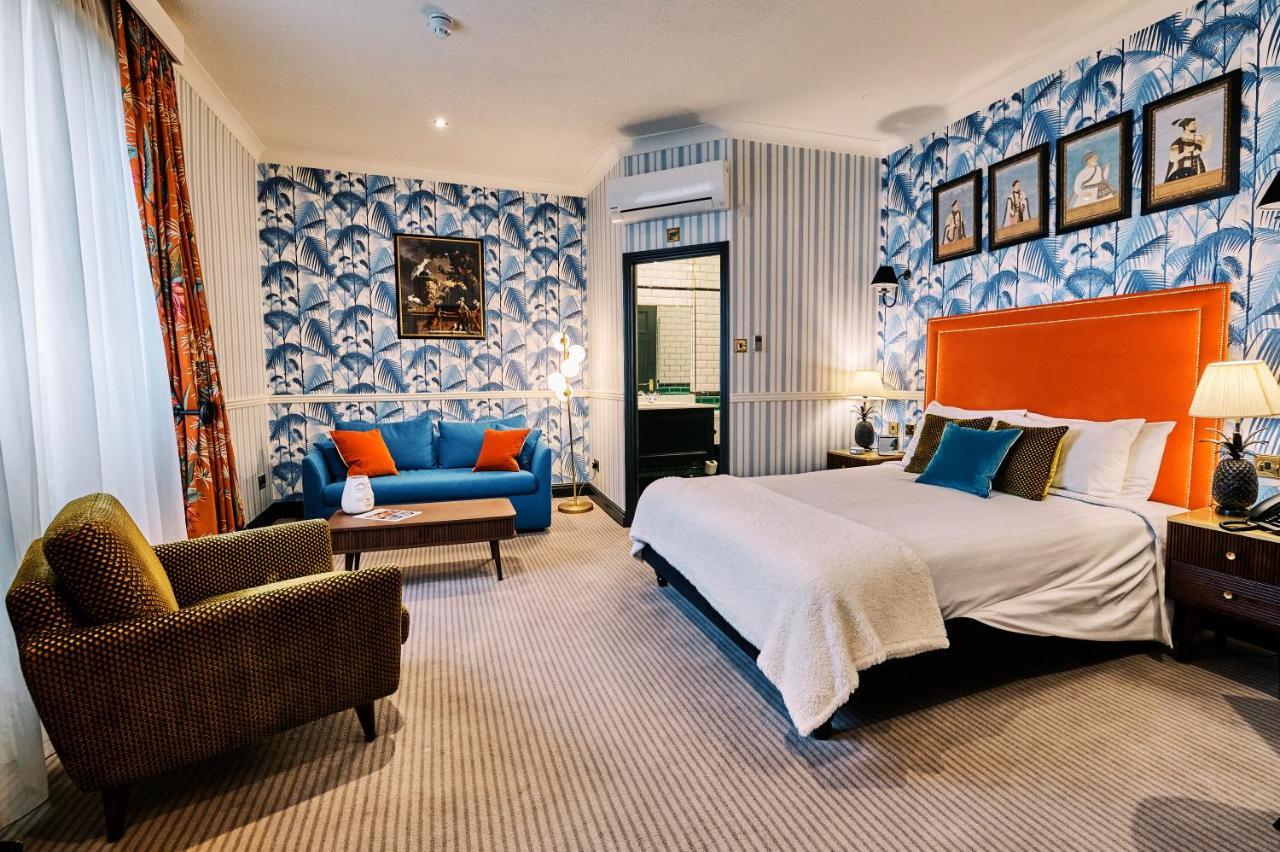 Swan And Thermal Hotel