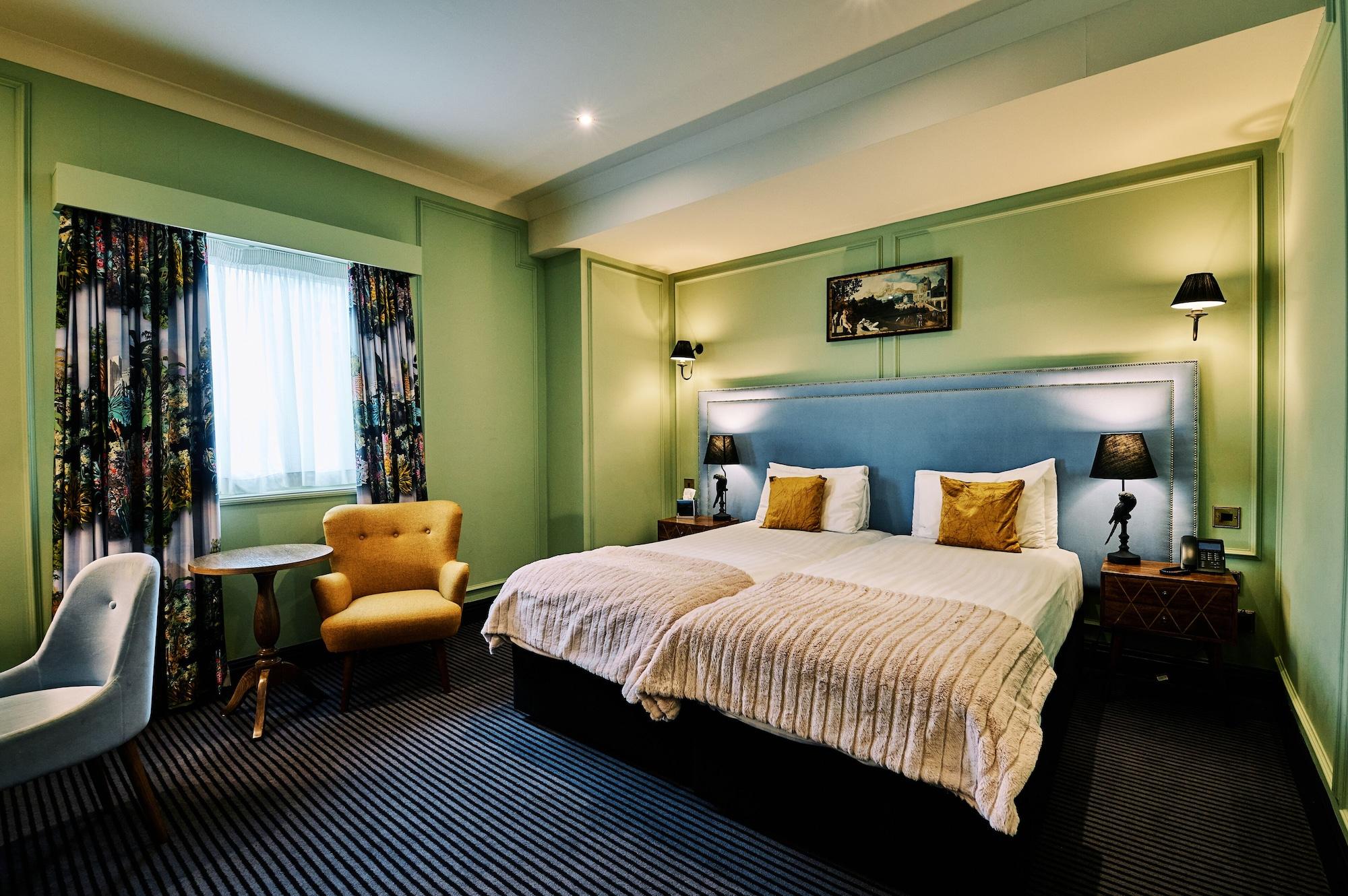 Hotel Swan And Thermal 4*